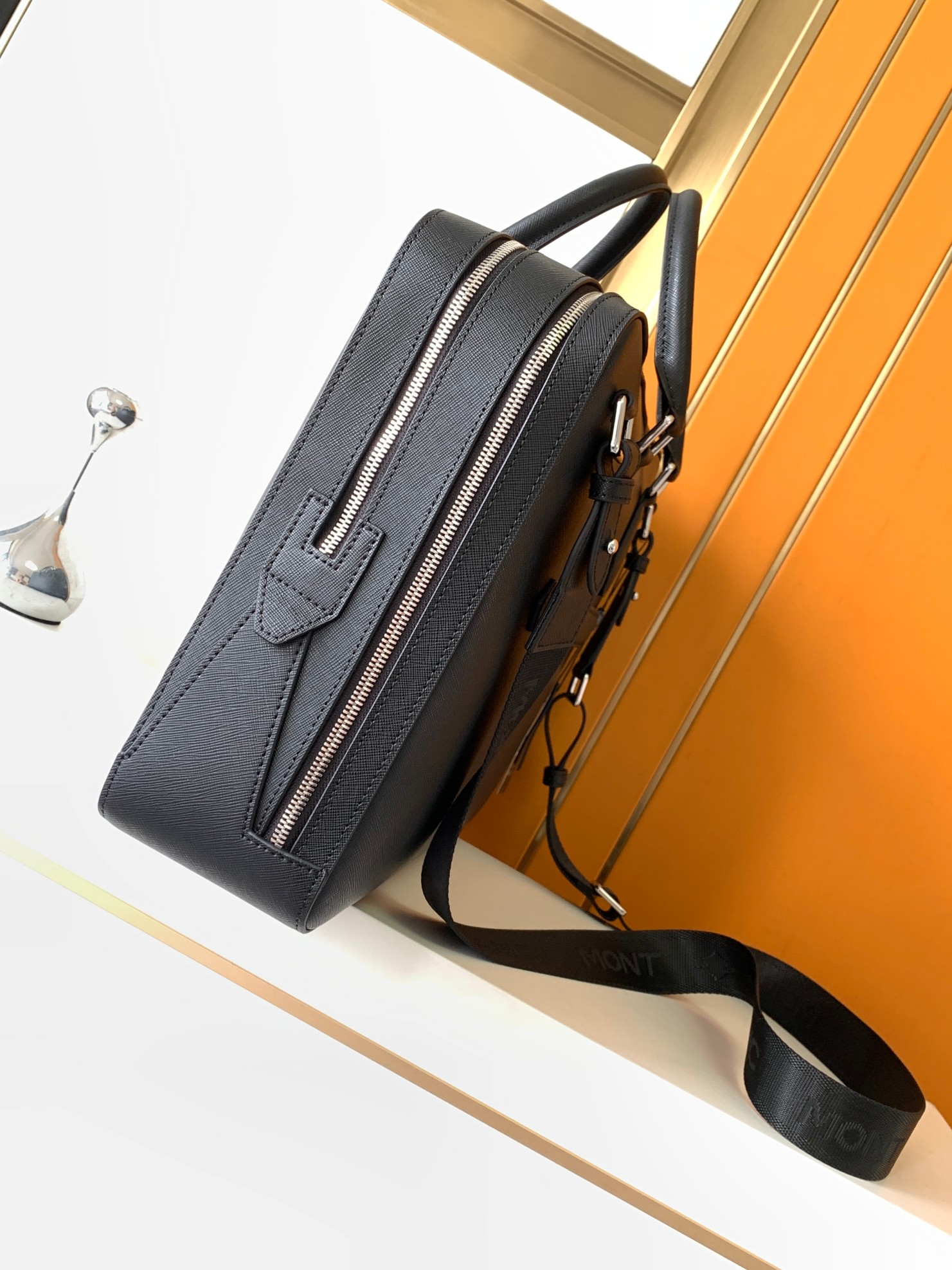 Luxury Men's Top-Handle Bags P - Luxury Bags Laptop recensie en prijs