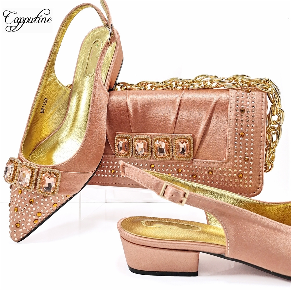 Peach Women Shoes And Bag Set  - Luxury Bags Medium Size recensie en prijs