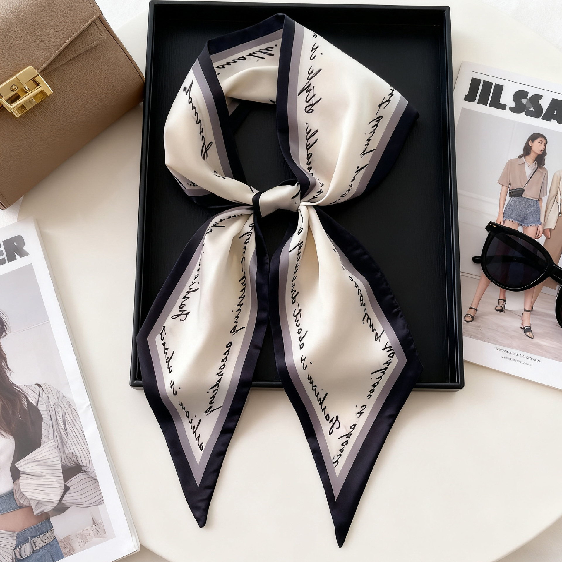 Luxury Long Neckerchief Skinny - Discount Luxury Bags recensie en prijs