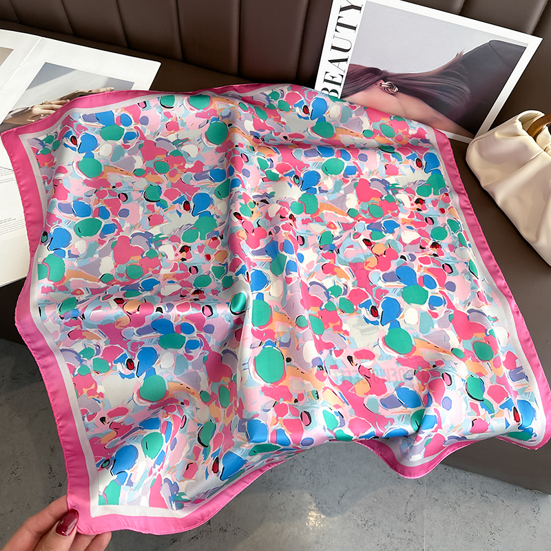 Luxury Floral Print Square Sil - Discount Luxury Bags recensie en prijs