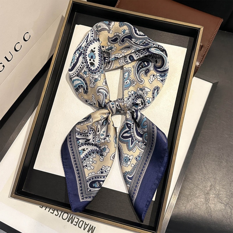 Luxury Satin Square Scarf Pais - Discount Luxury Bags recensie en prijs