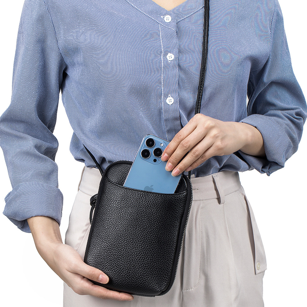 Genuine Leather One Shoulder B - Luxury Bags Laptop recensie en prijs