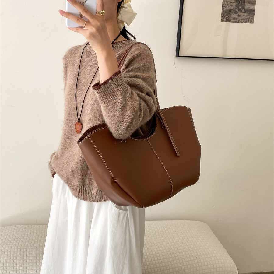 Designer Large Capacity Women  - Luxury Bags Medium Size recensie en prijs