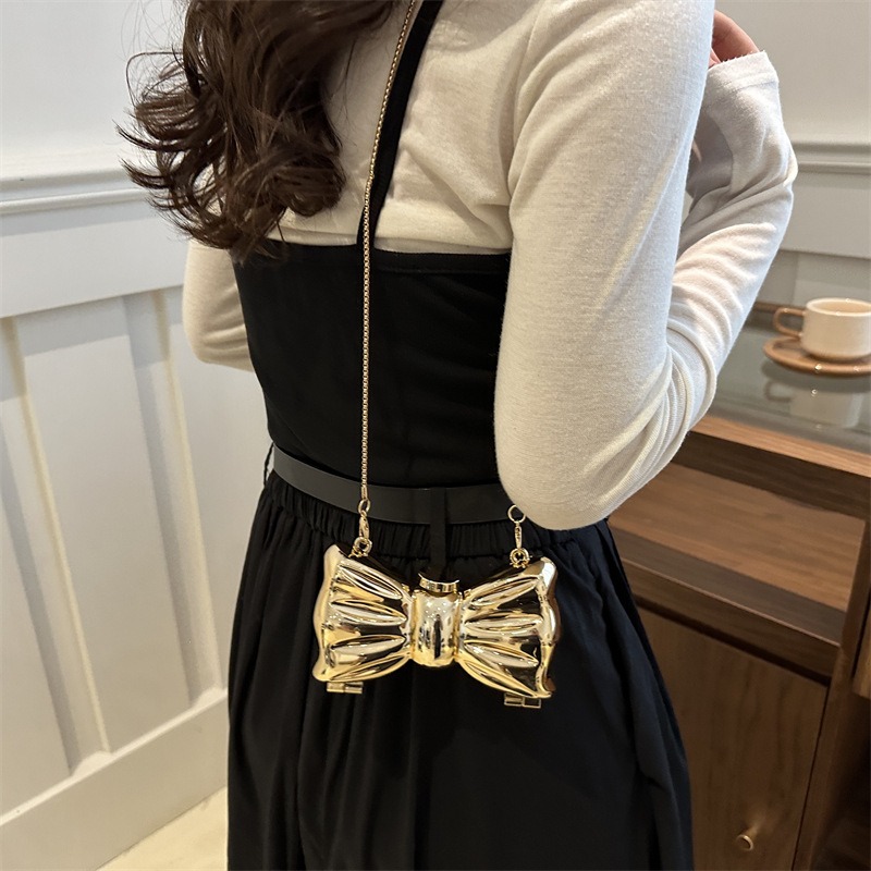 Luxury Fashion Metal Mini Hand - Discount Luxury Bags recensie en prijs